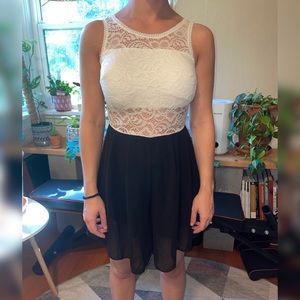 Lace & chiffon romper